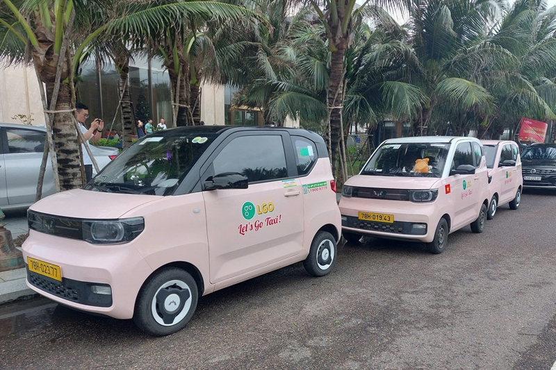 Cafef.vn: Xe điện Wuling giúp Let's Go Taxi bứt phá sau 1 năm hoạt động